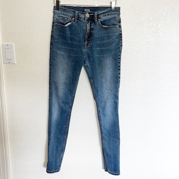 BDG High Rise Twig Ankle Jeans - Picture 1 of 10